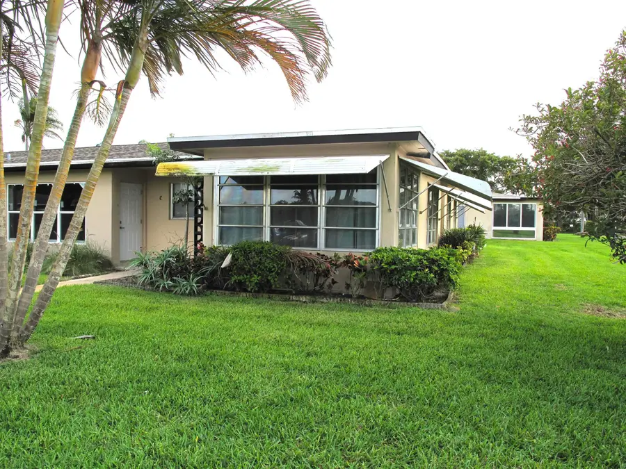 892 N High Point Boulevard N #D, Delray Beach, FL 33445 - #3