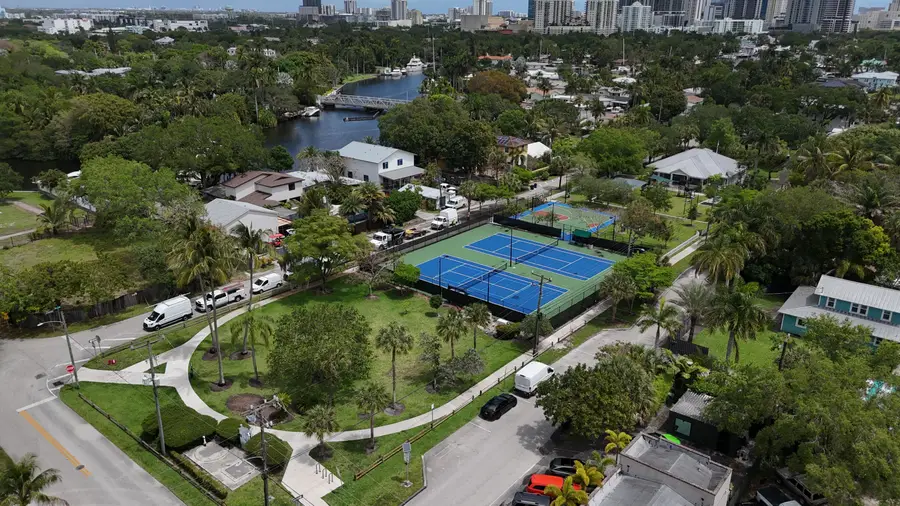 615 SW 14th Avenue #1-2, Fort Lauderdale, FL 33312 - #2