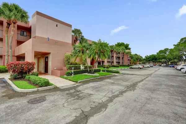 7432 Ashmont Circle #208, Tamarac, FL 33321