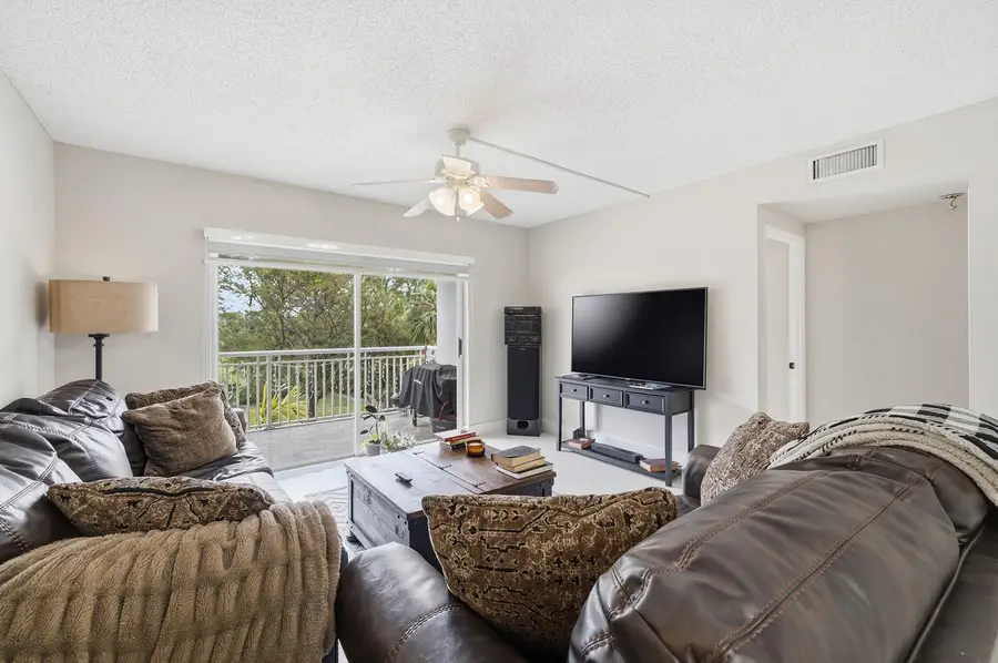 3800 Hillcrest Drive #310, Hollywood, FL 33021 - #3