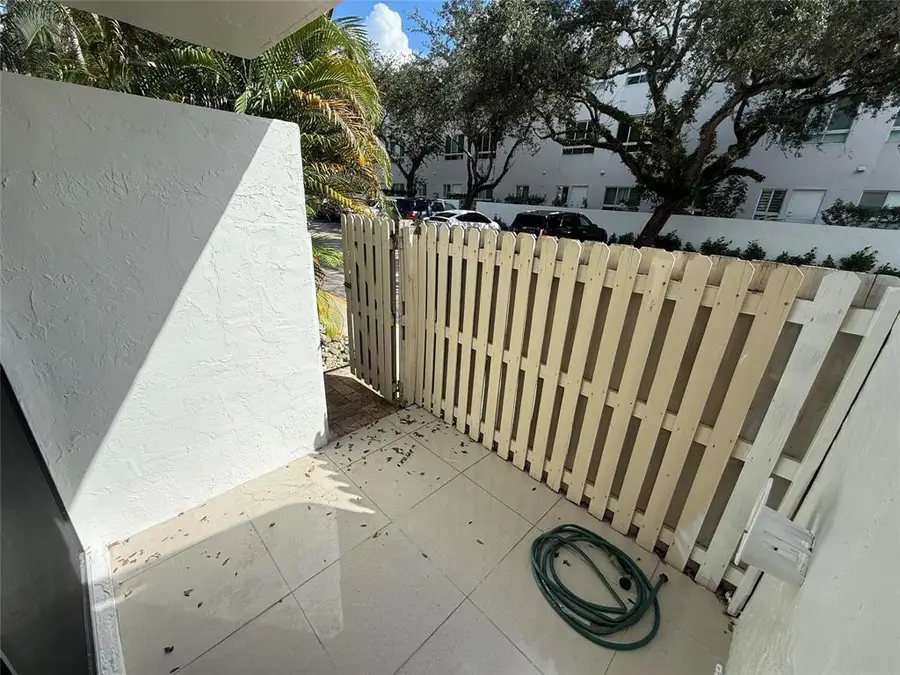 19428 NE 26th Avenue #103b, Miami, FL 33180 - #3