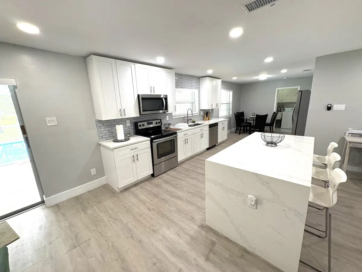 1401 NW 75th Terrace, Plantation, FL 33313 - #1