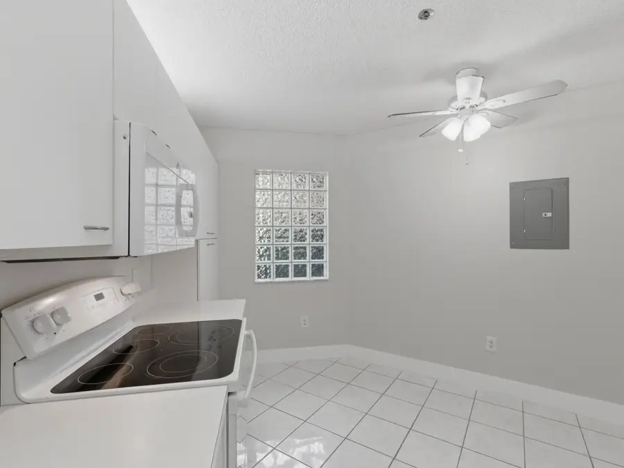 5265 Brisata Circle #P, Boynton Beach, FL 33437 - #2