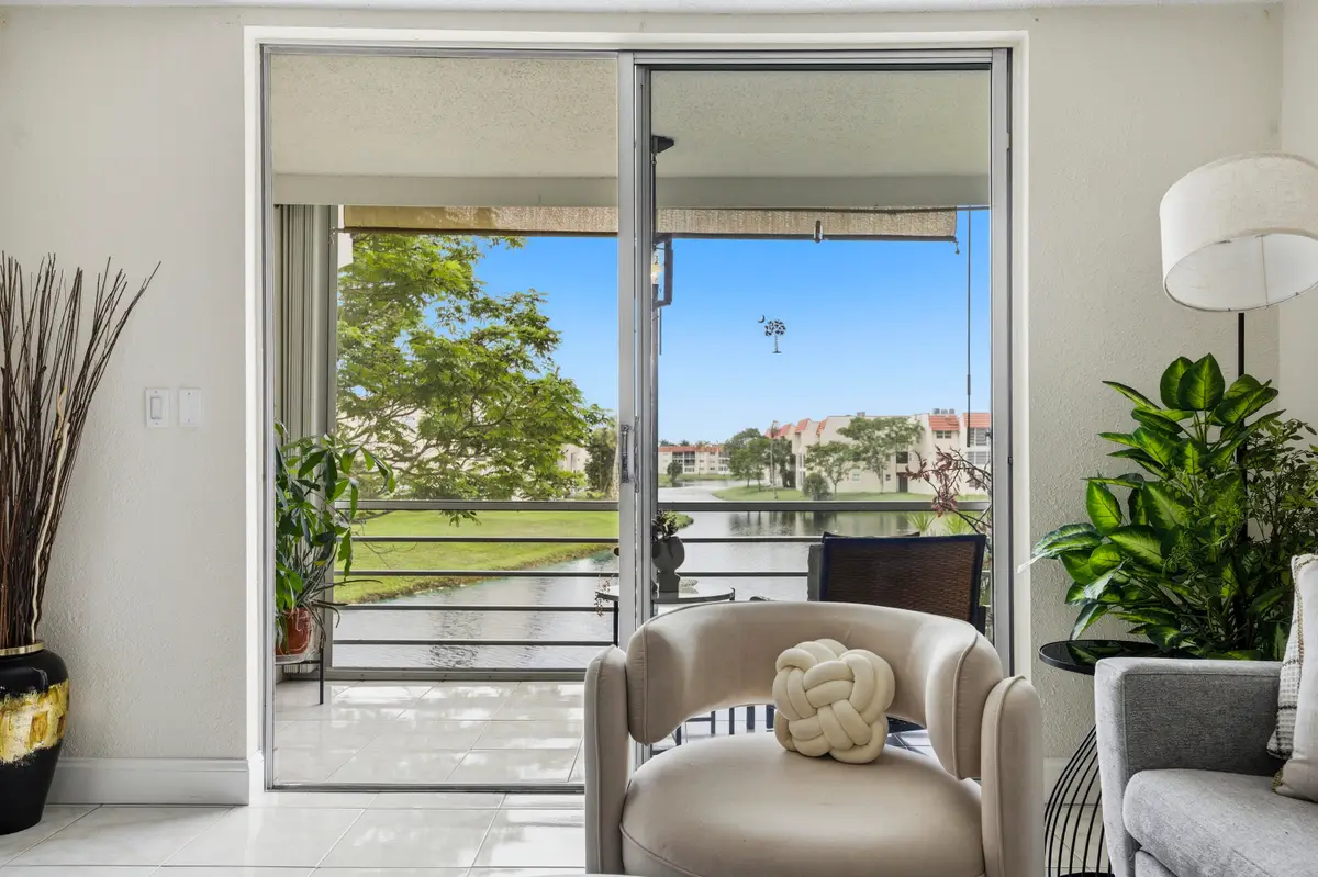2900 Sunrise Lakes Drive W #201, Sunrise, FL 33322 - #1