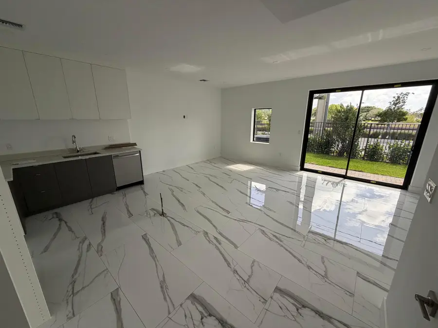 1544 NW 1st Avenue, Pompano Beach, FL 33060 - #3