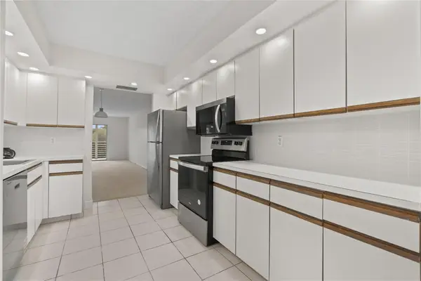 1801 Eleuthera Point #J3, Coconut Creek, FL 33066