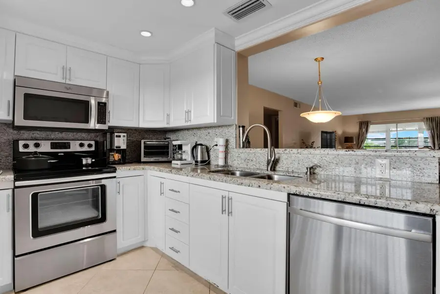 3202 Portofino Point #E4, Coconut Creek, FL 33066 - #2