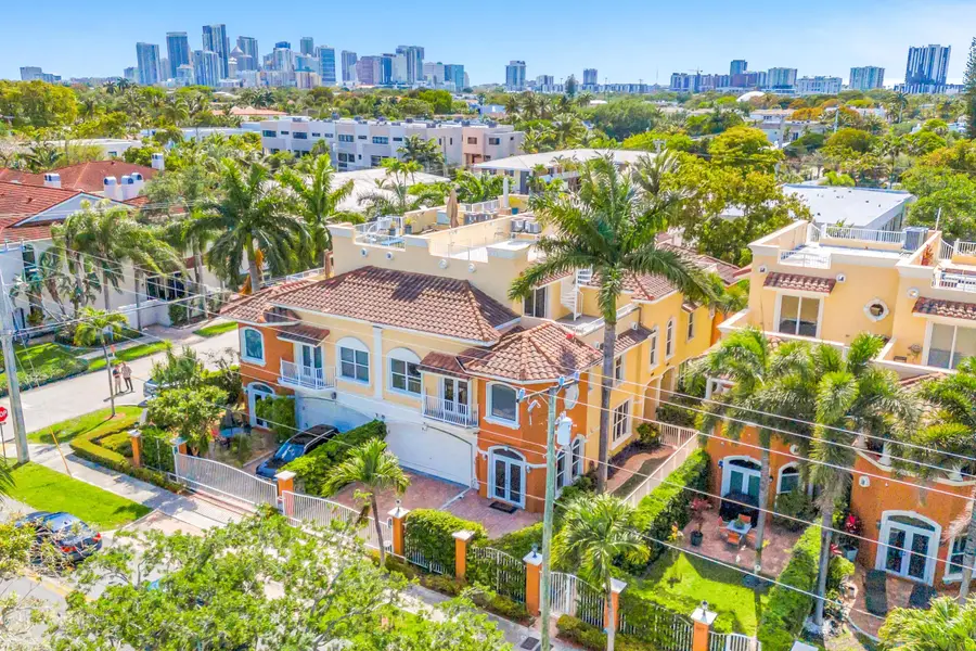 903 NE 17th Way #104, Fort Lauderdale, FL 33304 - #2