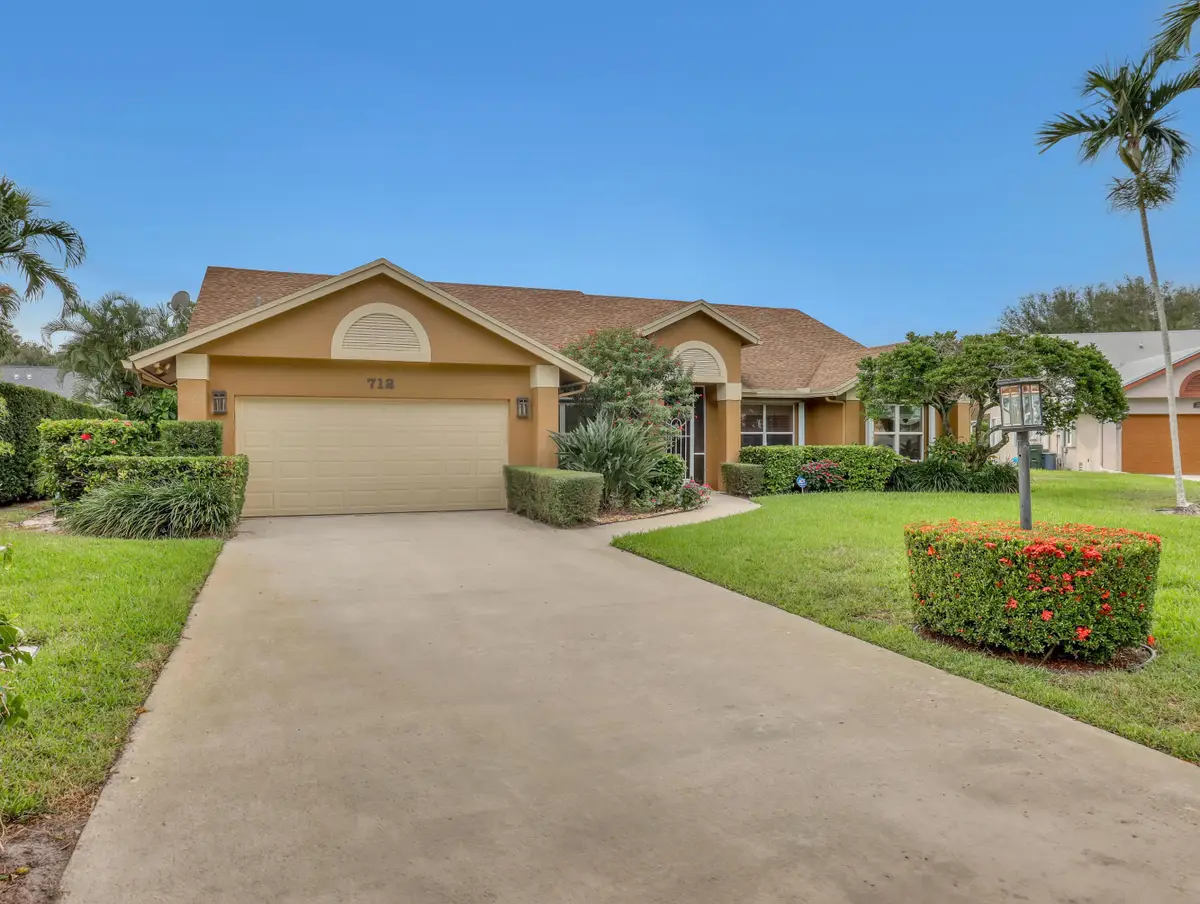 712 Golf Court, Delray Beach, FL 33445 - #1