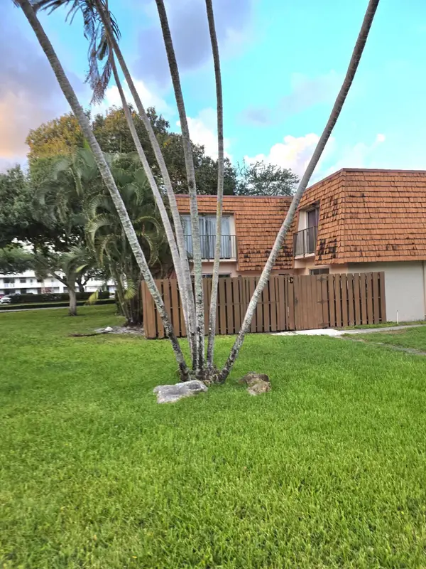 2161 Orange Grove Drive #C, Davie, FL 33324