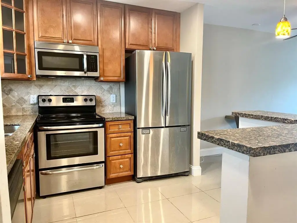 809 W Oakland Park Boulevard #J12, Oakland Park, FL 33311 - #1