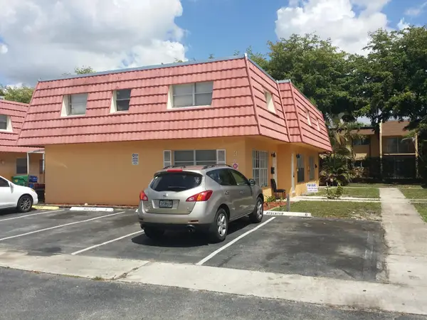 5333 NW 27th Street #B3, Lauderhill, FL 33313