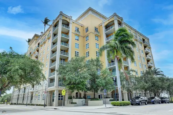 403 S Sapodilla Avenue #307, West Palm Beach, FL 33401
