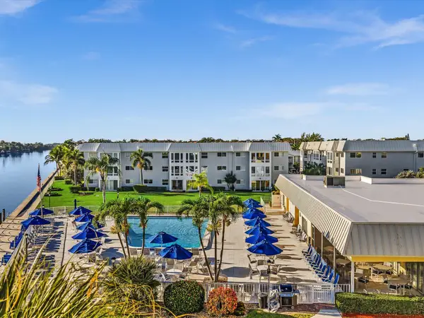 33 Colonial Club Drive #203, Boynton Beach, FL 33435