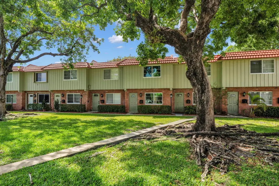16 NE 20th Court #B8, Wilton Manors, FL 33305 - #2