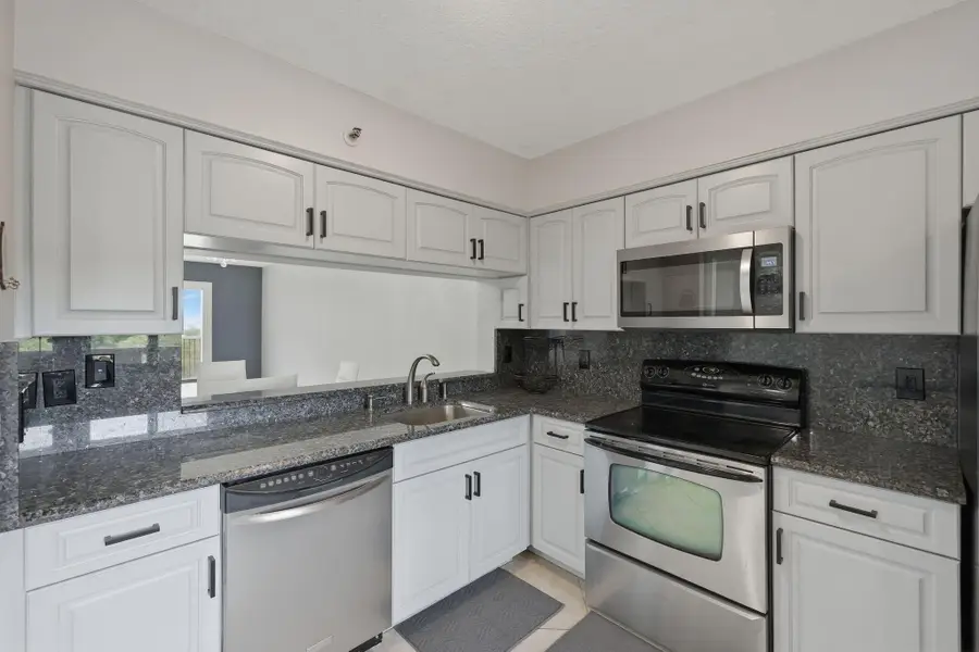 2206 S Cypress Bend Drive #401, Pompano Beach, FL 33069 - #2