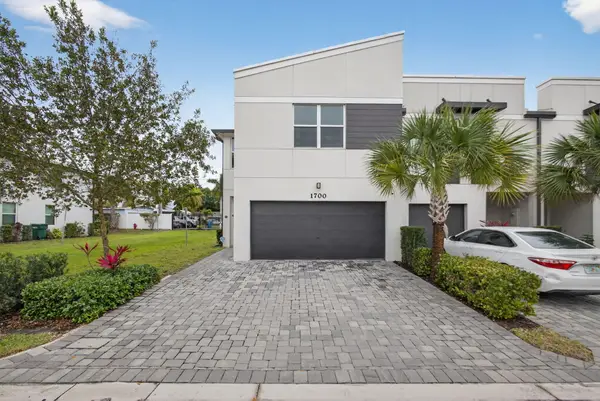 1700 Lindley Street, Mangonia Park, FL 33407
