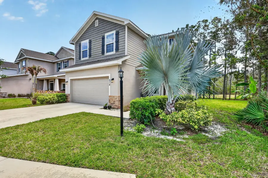 674 NE Turtleback Trail, Port Saint Lucie, FL 34983 - #2