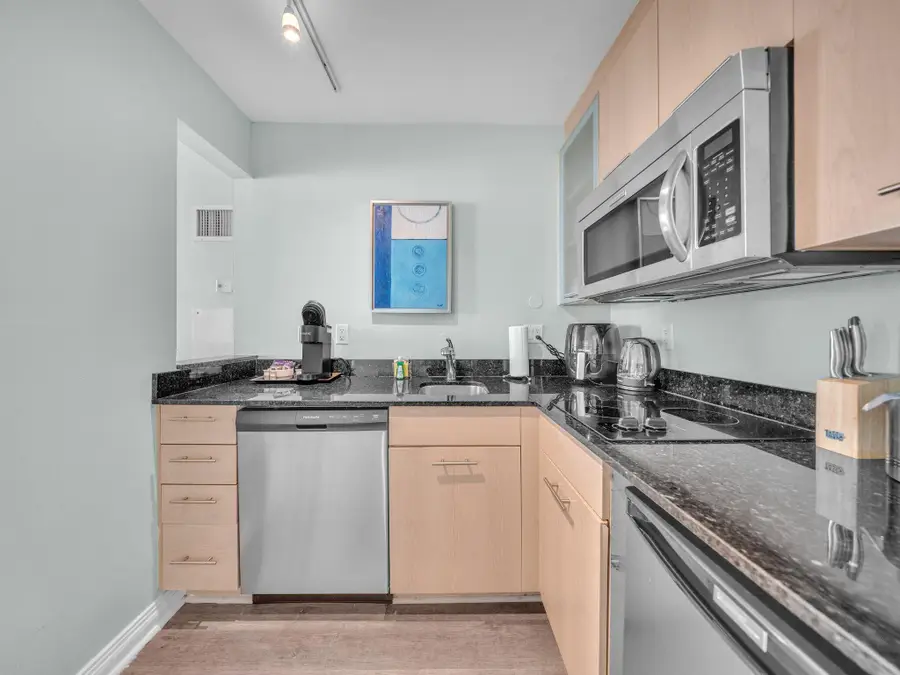 2670 E Sunrise Boulevard #509, Fort Lauderdale, FL 33304 - #3
