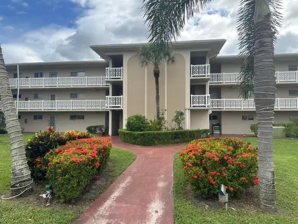 2682 S Garden Drive S #107, ,, FL 33461