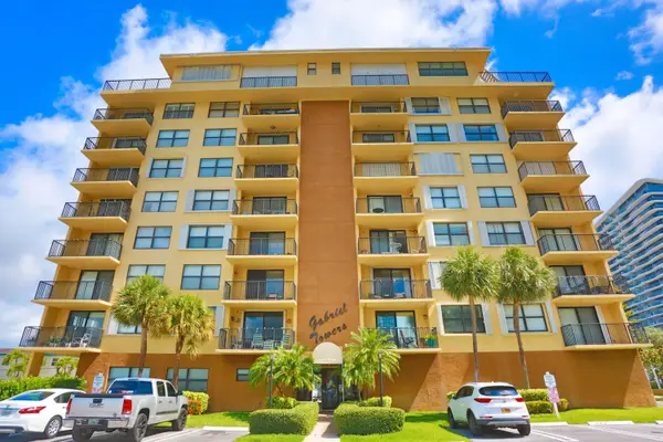 801 N Ocean Boulevard #803, Pompano Beach, FL 33062