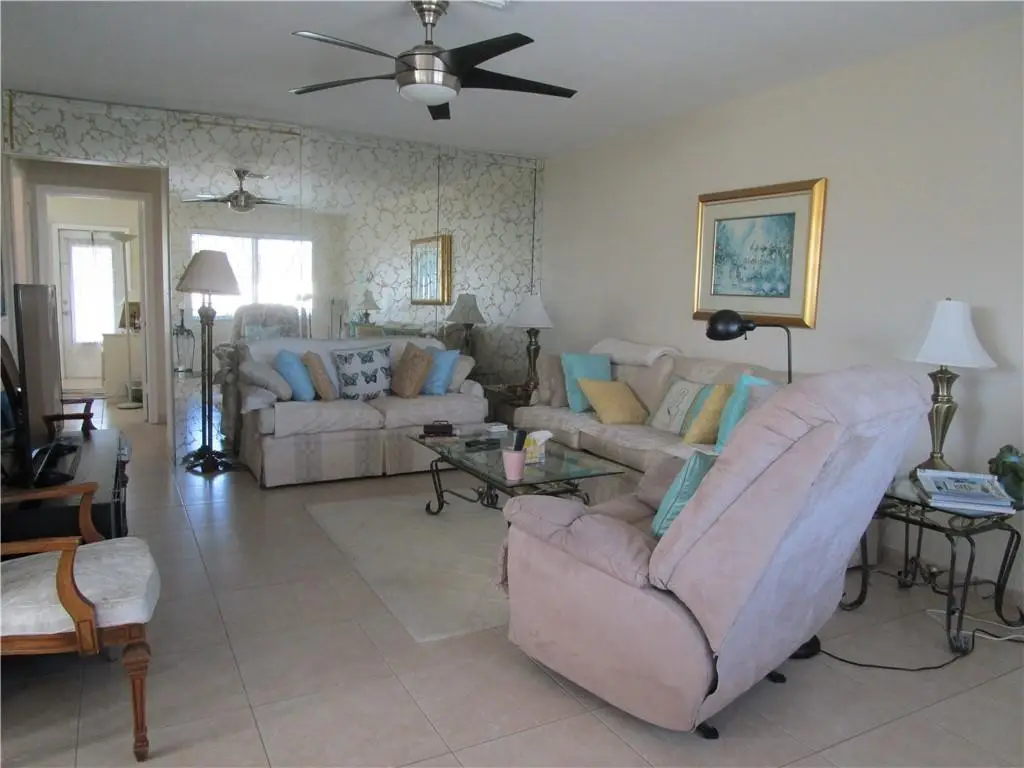 2000 NE 51st Court #201, Fort Lauderdale, FL 33308 - #1