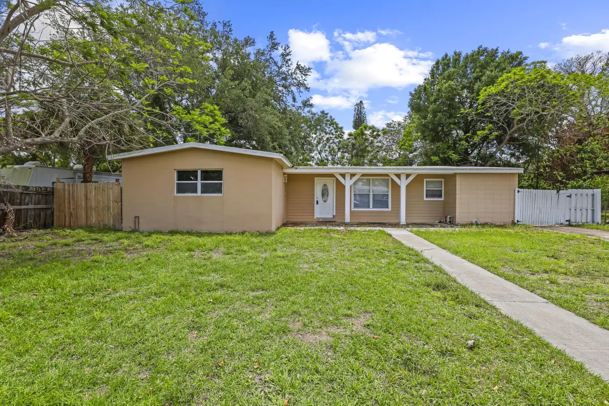 180 SE Serenata Court, Port Saint Lucie, FL 34983 - #1