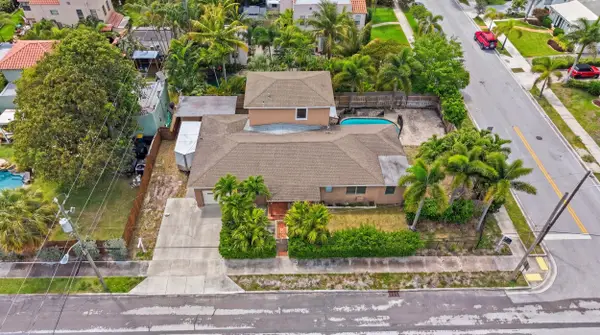 303 Cornell Drive, ,, FL 33460