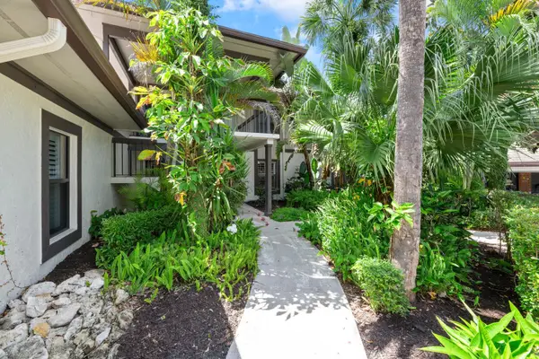 13224 Polo Club Road #A102, Wellington, FL 33414