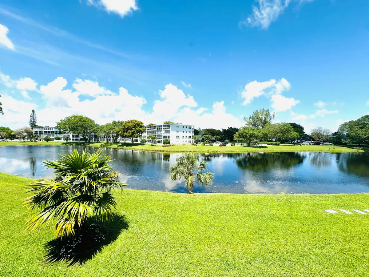 2132 Cambridge F #2132, Deerfield Beach, FL 33442 - #1