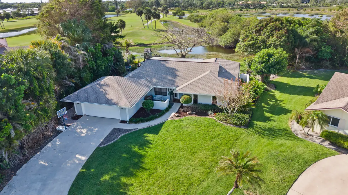 8015 SE Trenton Avenue, Hobe Sound, FL 33455 - #1