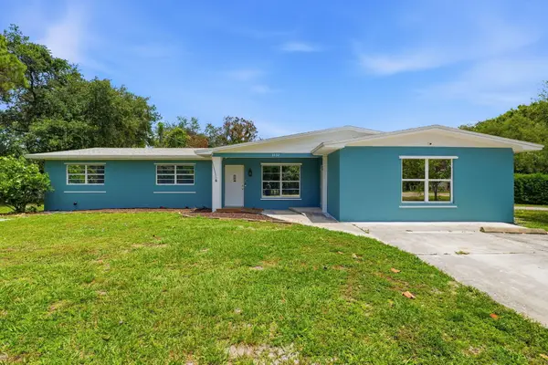3532 Sunrise Boulevard, Fort Pierce, FL 34982