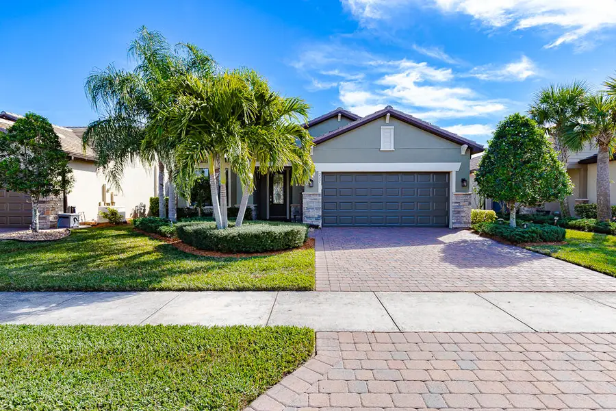 221 SE Longview Drive, Port Saint Lucie, FL 34984 - #2