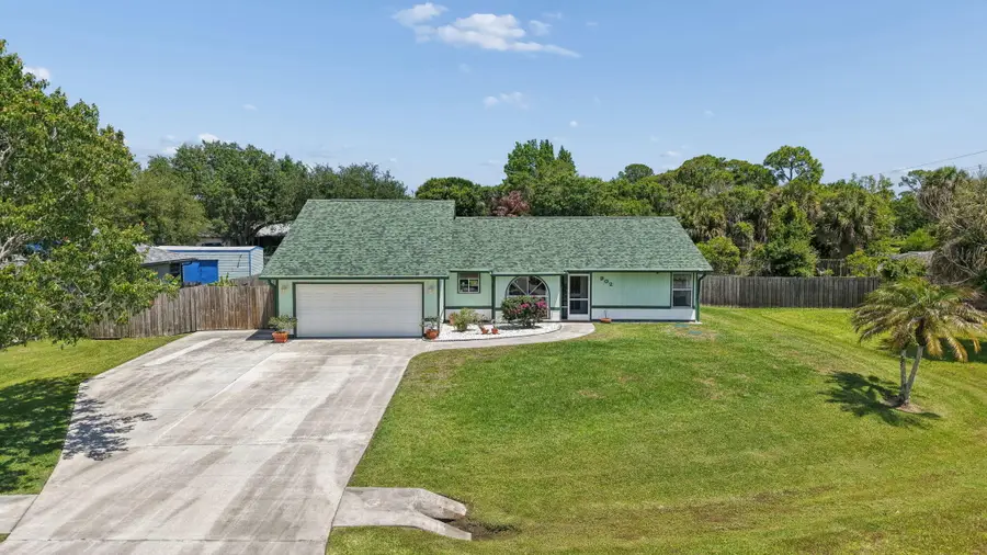902 Egret Avenue, Fort Pierce, FL 34982 - #3