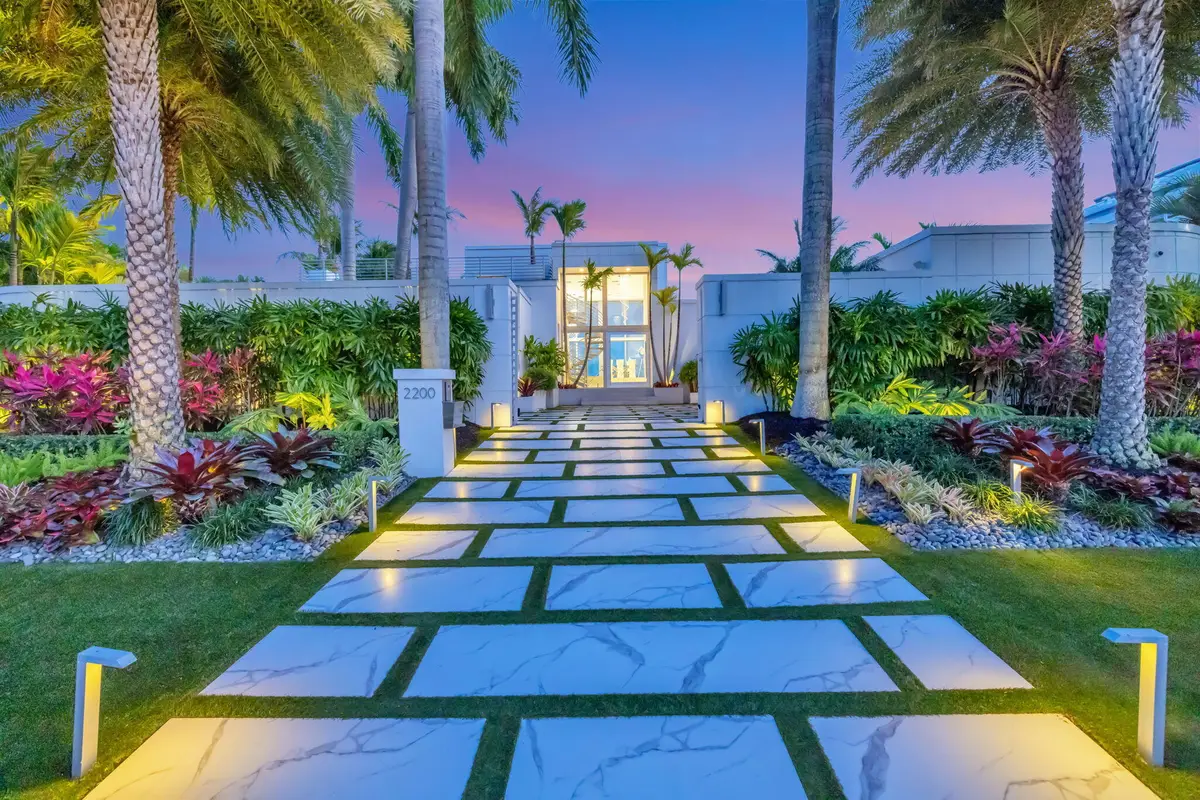 2200 Inlet Drive, Fort Lauderdale, FL 33316 - #1