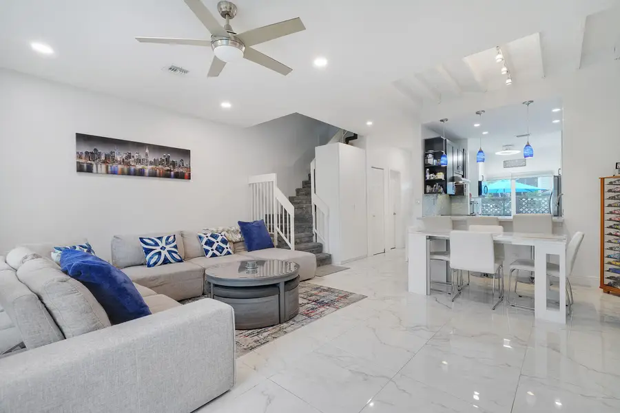 4807 S Hemingway Circle, Margate, FL 33063 - #2