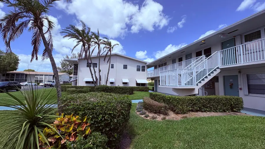200 Horizon W #102, Boynton Beach, FL 33435 - #2