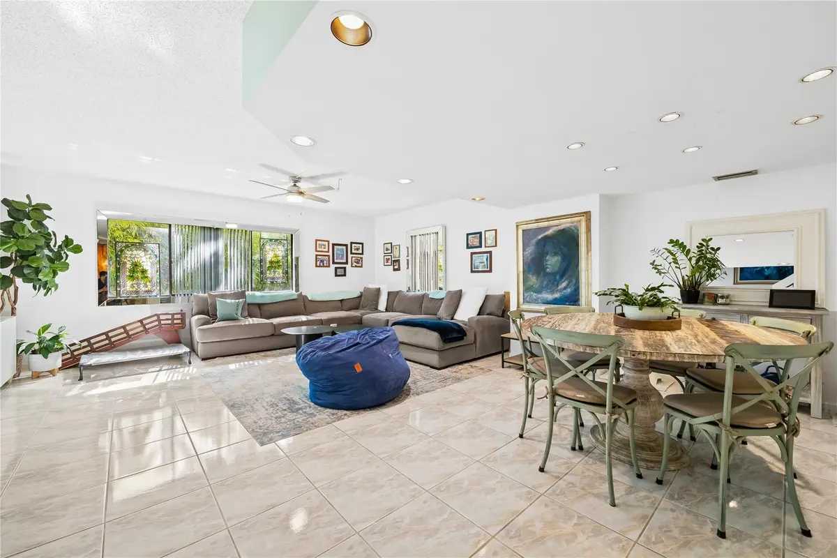 3225 NE 13th Street #201, Pompano Beach, FL 33062 - #1