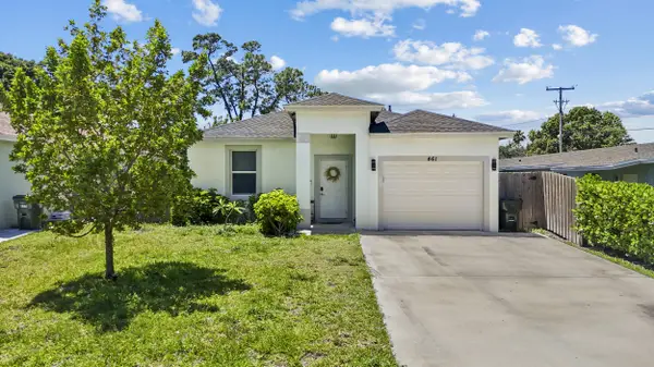 461 Swain Boulevard, ,, FL 33463