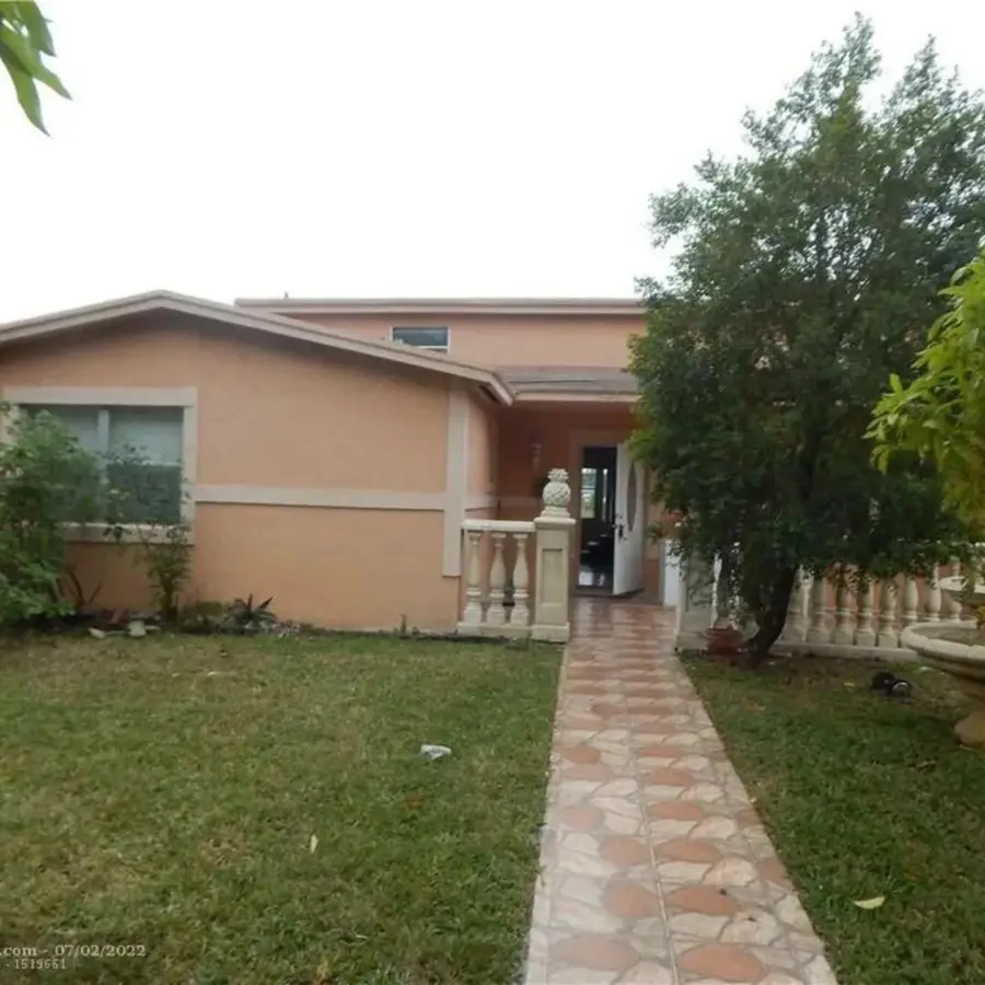 3640 NW 39th Street, Lauderdale Lakes, FL 33309 - #2