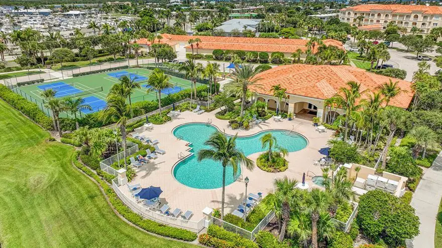1 Harbour Isle Drive E #Ph2, Hutchinson Island, FL 34949 - #2