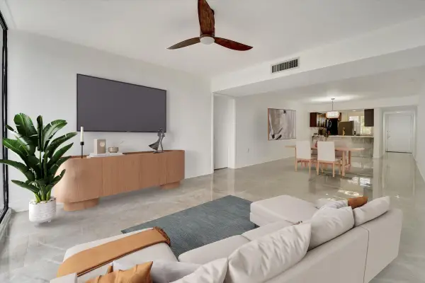 6181 Balboa Circle #303, Boca Raton, FL 33433