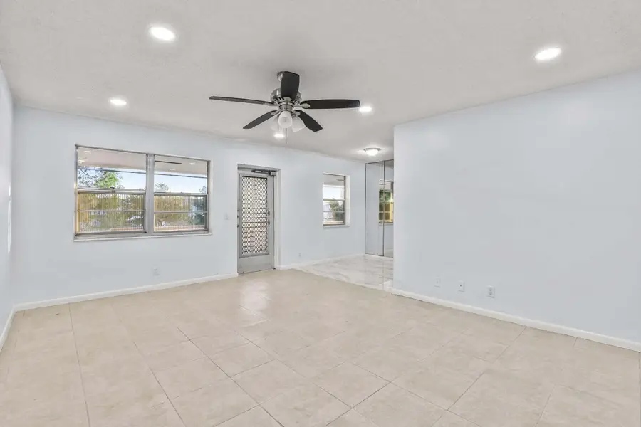 63 Hastings D, West Palm Beach, FL 33417 - #2