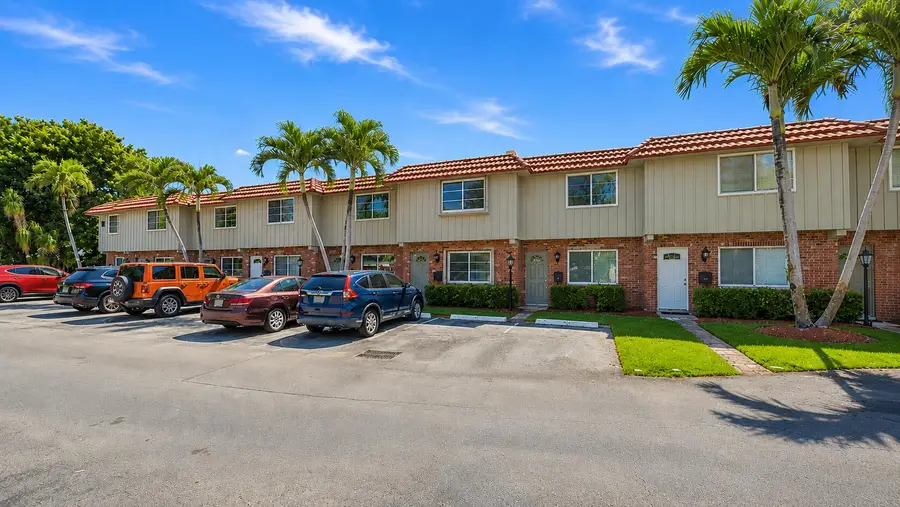 67 NE 20th Court #6h, Wilton Manors, FL 33305 - #2