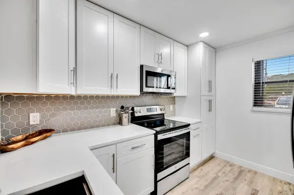 701 N Indian River Drive #105, Fort Pierce, FL 34950