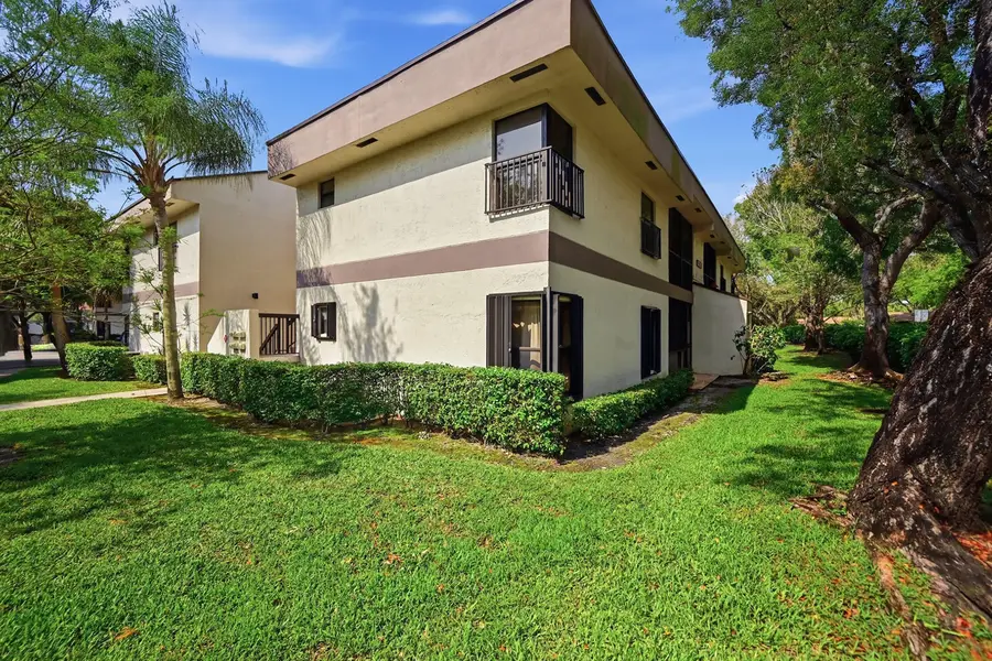 4623 Carambola Circle N, Coconut Creek, FL 33066 - #2