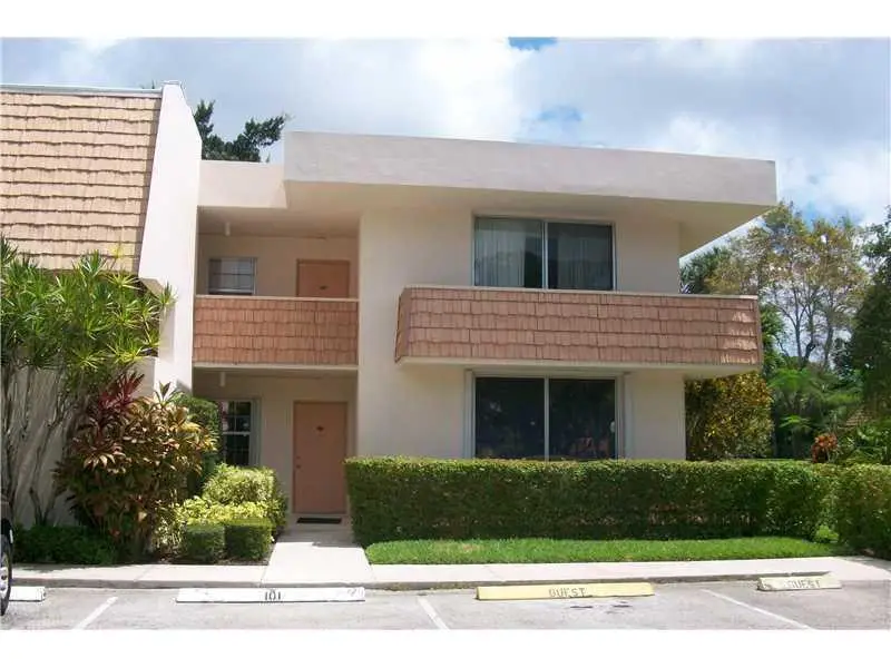 4031 N Cypress Drive #101, Pompano Beach, FL 33069 - #2