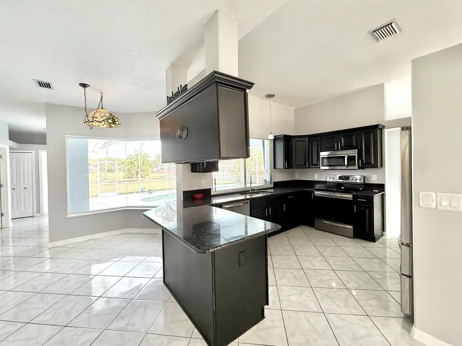 165 SE Osprey Rdg, Port Saint Lucie, FL 34984 - #3