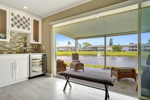 2820 SW 13th Street #101, Delray Beach, FL 33445