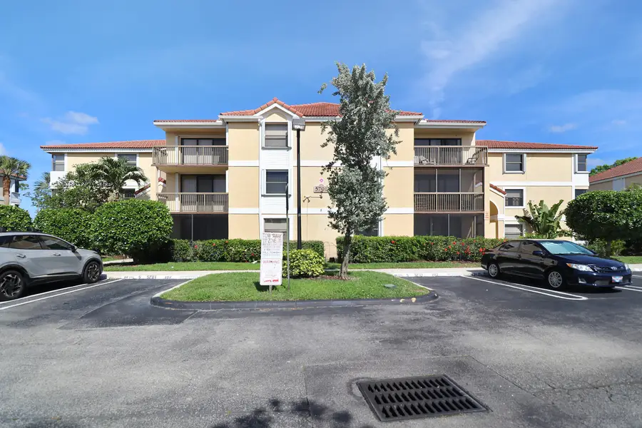 5701 Riverside Drive #102b6, Coral Springs, FL 33067 - #3